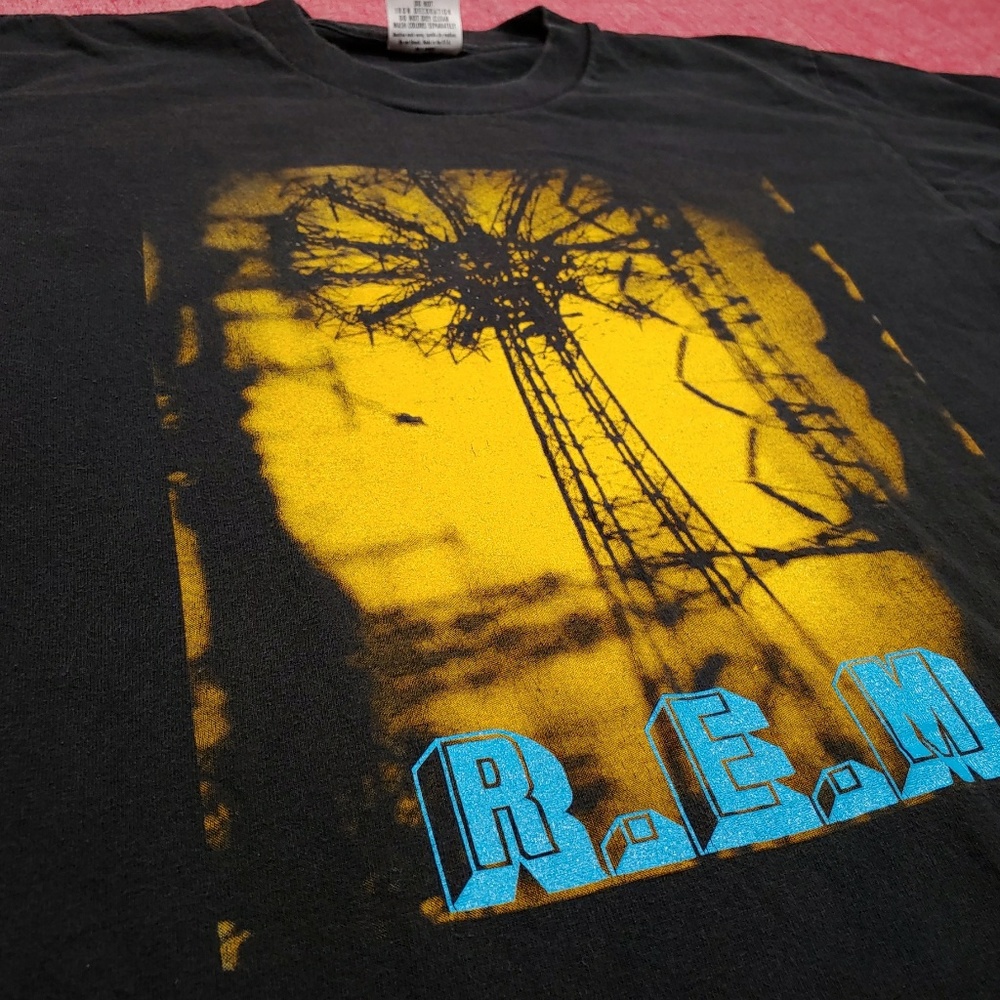 R. E. M. 1995 Tour shirt - Picture 2 of 8